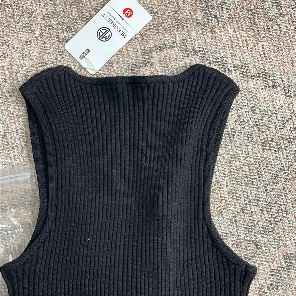 Women’s Black Ribbed Tank Top M NWT - Picture 4 of 5